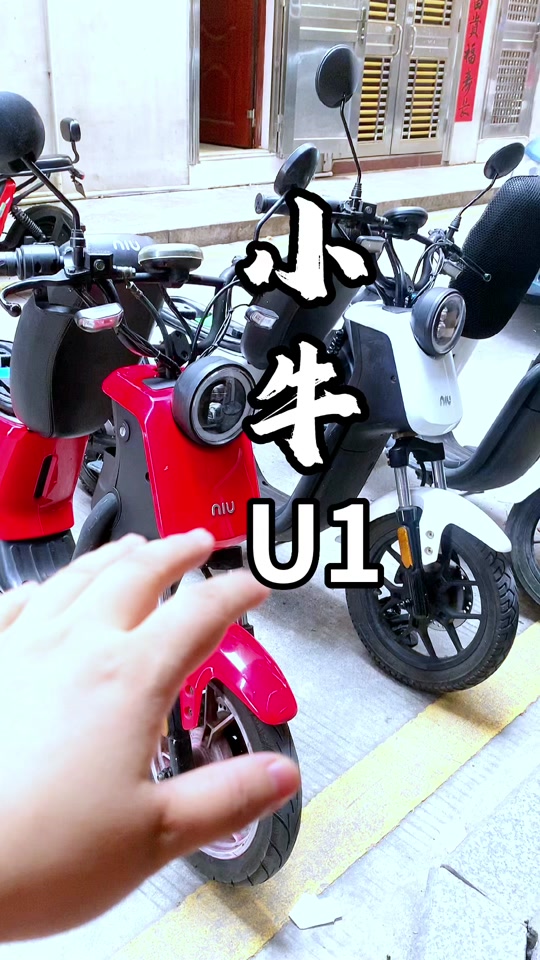 ub手机客户端ai智能机器人多少钱一台