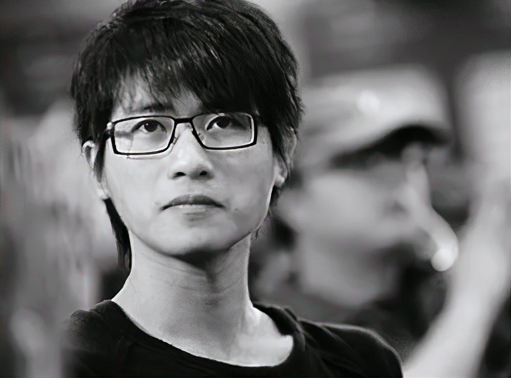 one致敬韩寒污版APP苹果版的简单介绍-第4张图片-有道翻译官网